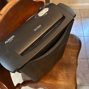 Aurora Black Paper Shredder